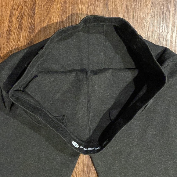 Betabrand Straight-Leg|Classic Dress Pant Yoga Pants
(Charcoal)Sz Large Petite - Picture 10 of 12